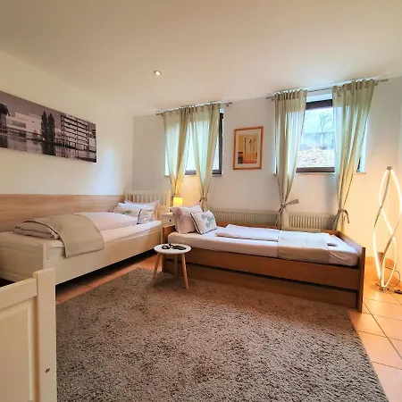 Garden House & East Park-apartments Grossdorf (Tyrol)