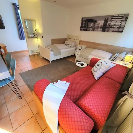 Πανσιόν Garden House & East Park-apartments Grossdorf (Tyrol)