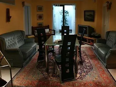 Garden House & East Park-apartments 2*