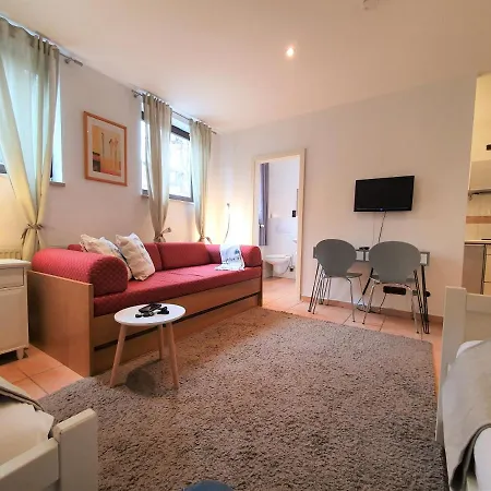 Maison d'hôtes Garden House & East Park-apartments